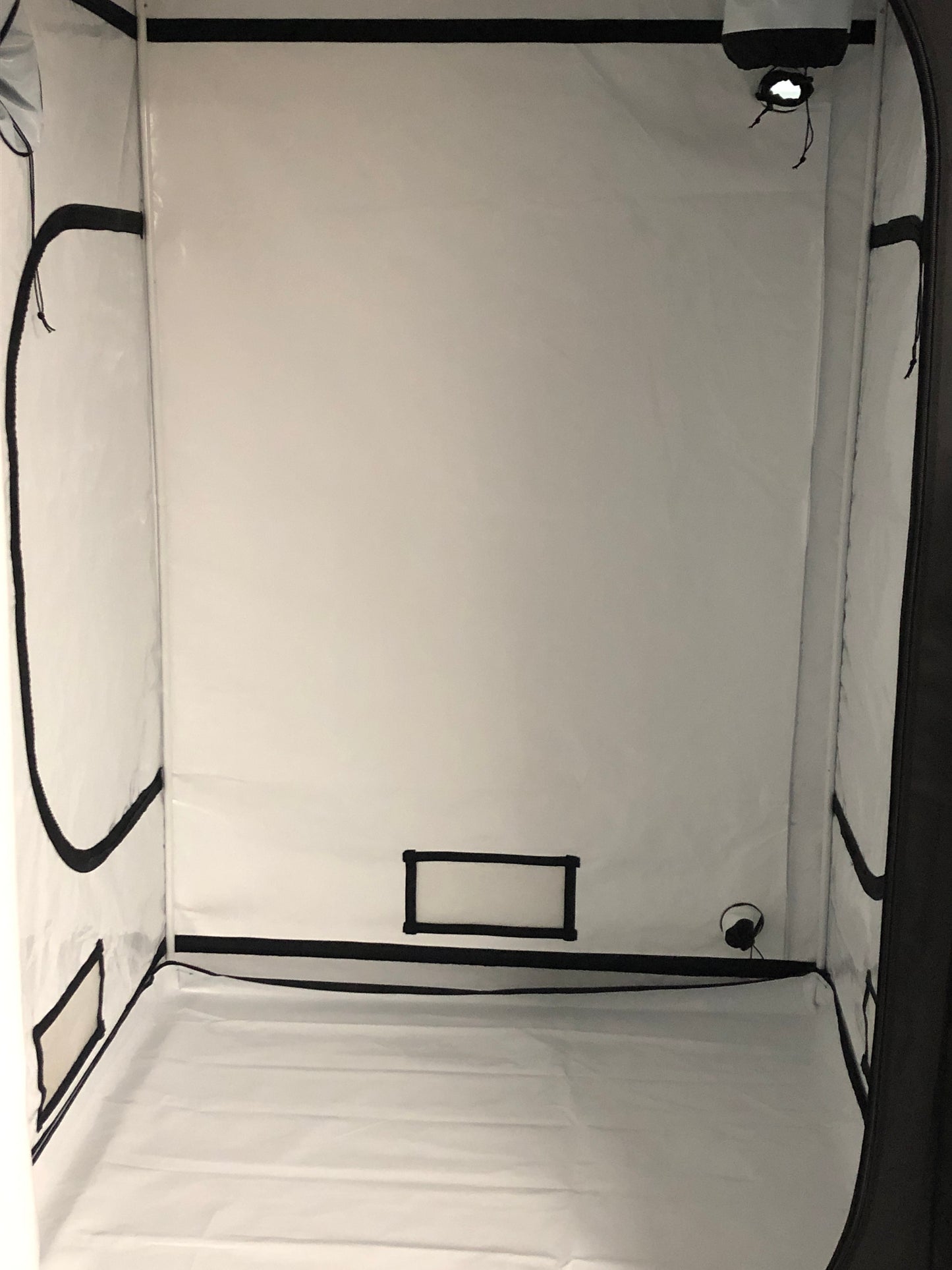 Grow Tent - 60" x 60" x 86" - 1680D Oxford Outer Fabric - WHITE POLY or MYLAR Liner - 19mm Steel Frame - Highly Reflective Inside - Heavy Duty Zippers - Premium Quality Inside & Out